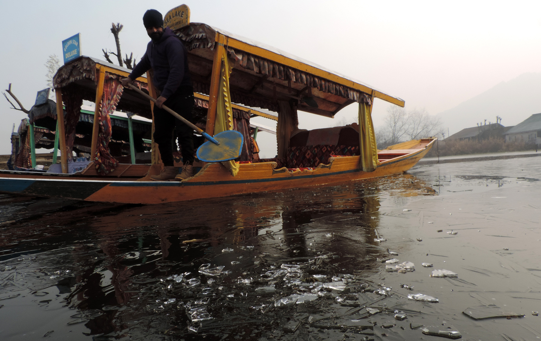 In Photos: Components of Dal Lake Freeze as Chilly Wave Sweeps Kashmir