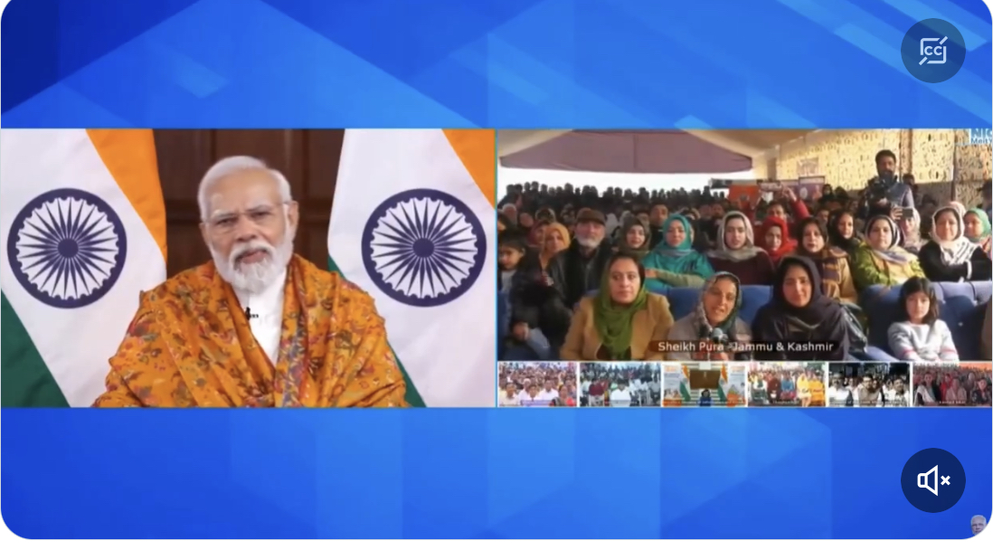 ‘Modi ki Assure ki Gadi’ welcomed with auspicious rituals in Kashmir