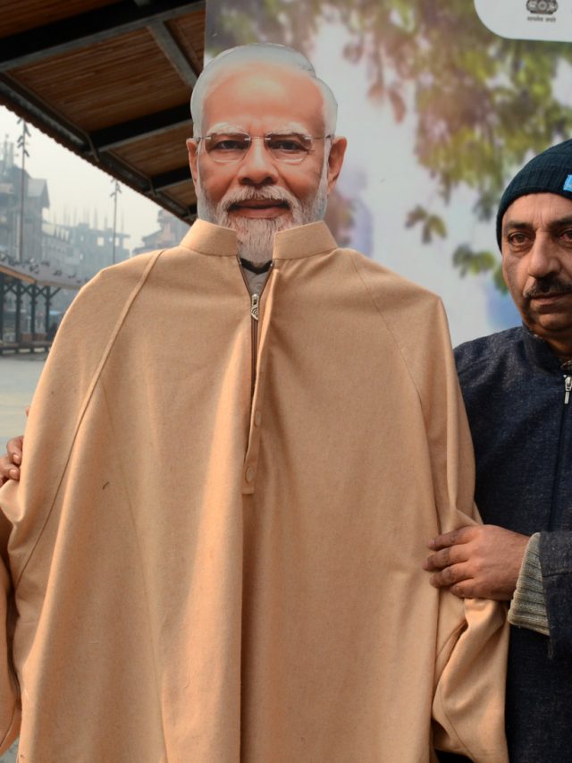 pm modi s pheran clad cutout steals spotlight at international pheran day event