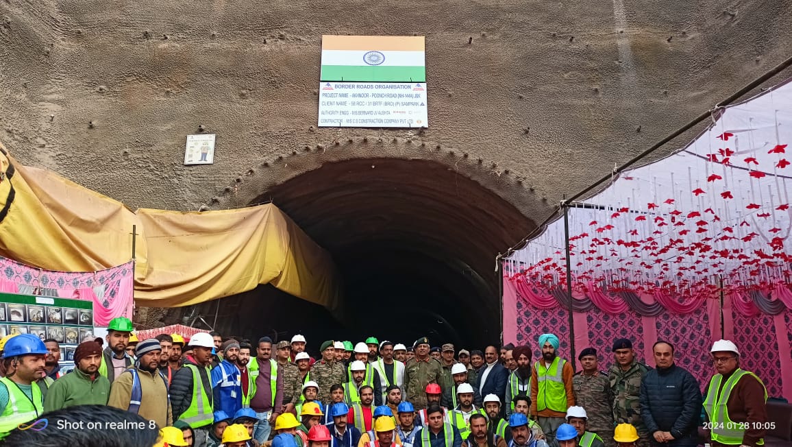 BRO achieves breakthrough of 700 Mtr long Naushera Tunnel on Akhnoor