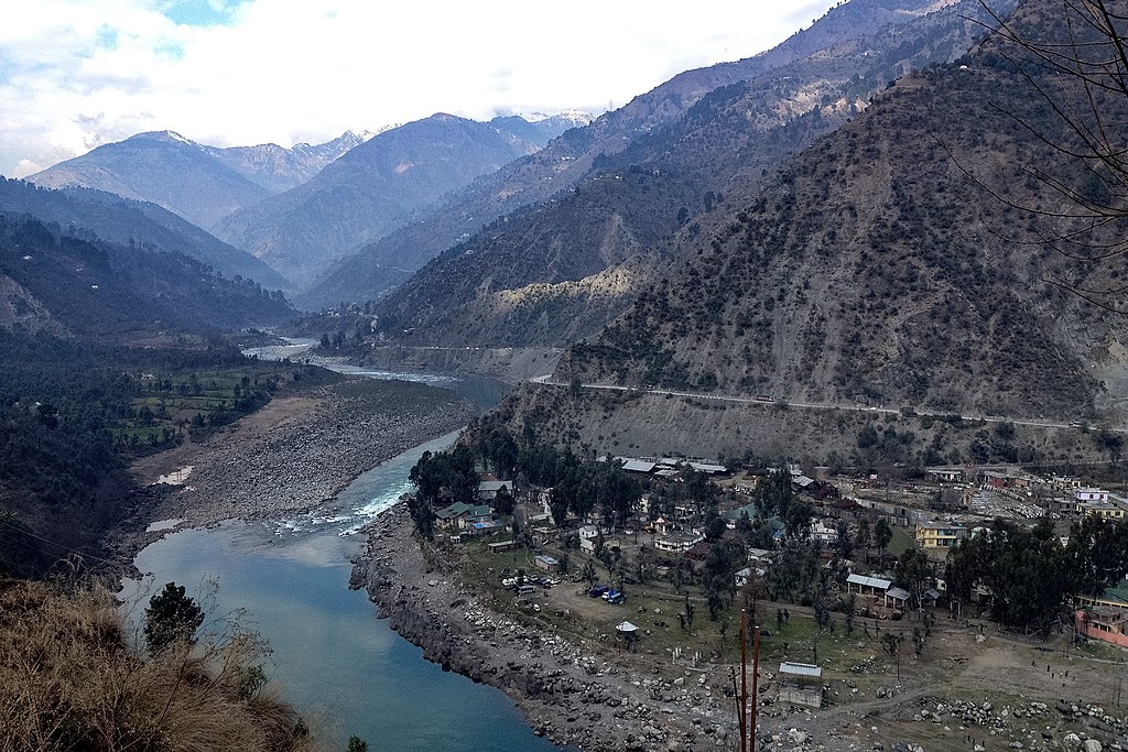 Chenab river diverted, fasttracks Ratle Hydro Project in Kishtwar