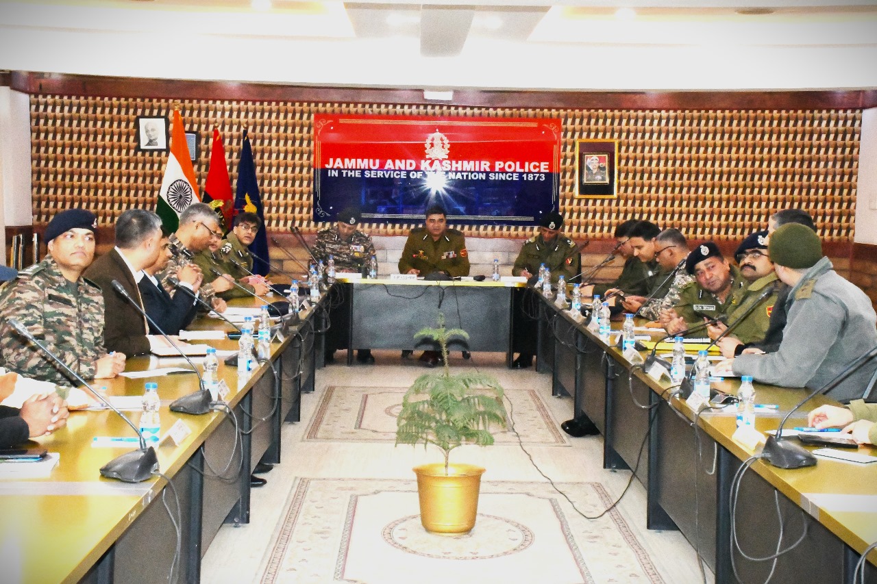 Ensure heightened vigilance to mitigate risk of terrorist threats; IGP Kashmir directs officers